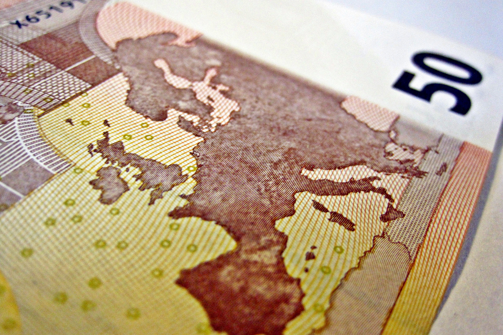 Permalink to Weak euro: The time is now for European retreats The weak euro is benefiting tourists from the UK and America